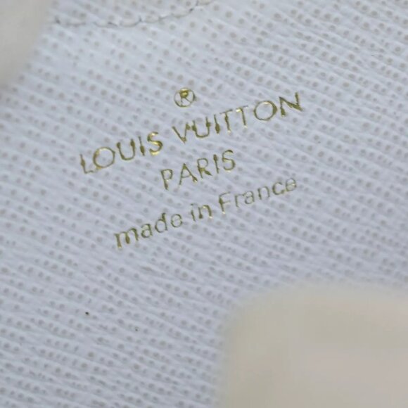 LOUIS VUITTON Love Lock Heart Coin Case Epi Leather White France - Picture 4 of 16